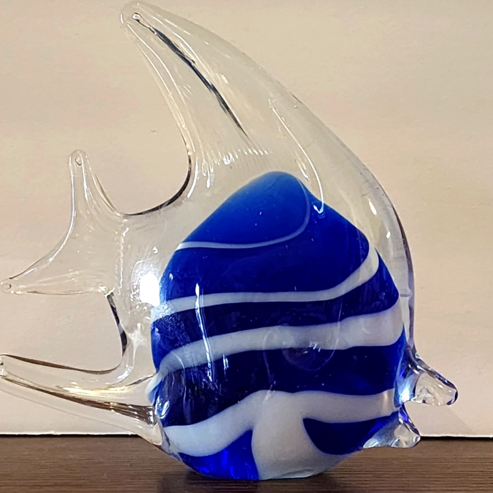Vintage Murano Style Art Glass Tropical Angel Fish Blue and White Paperweight
